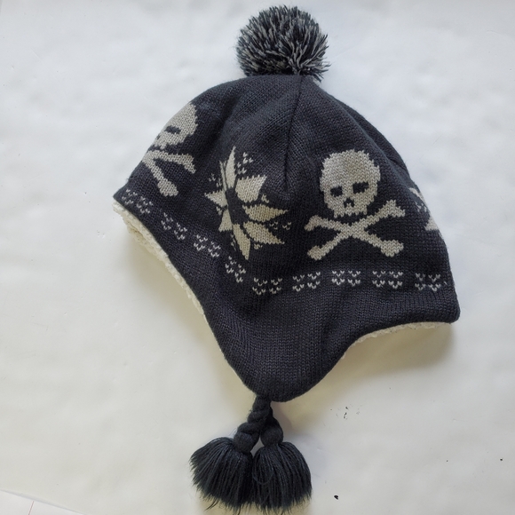 Old Navy Beanie - Picture 4 of 10
